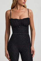 Loovay Arlena Kanten Jumpsuit met Uitlopende Pijpen