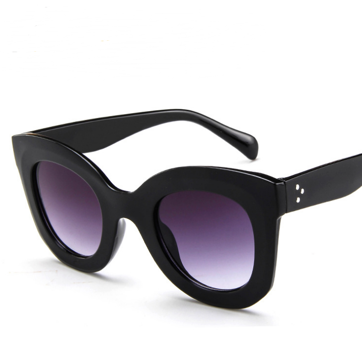 Loovay Laura Zonnebril, Cat Eye Design