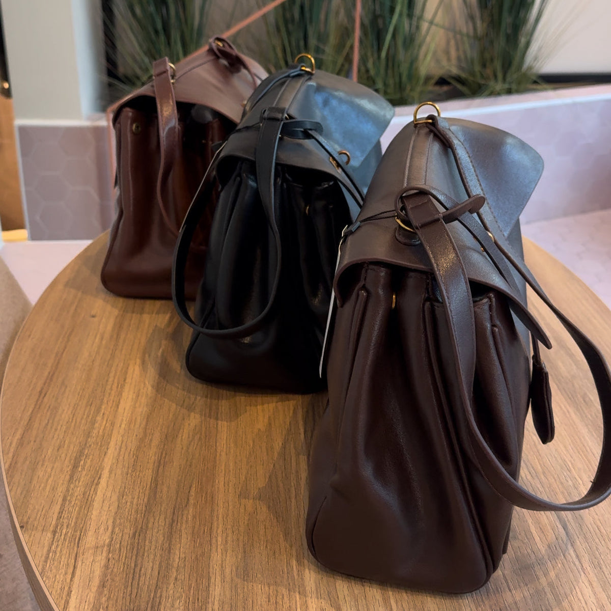 Loovay Vintessa Schoudertas met Vintage Details