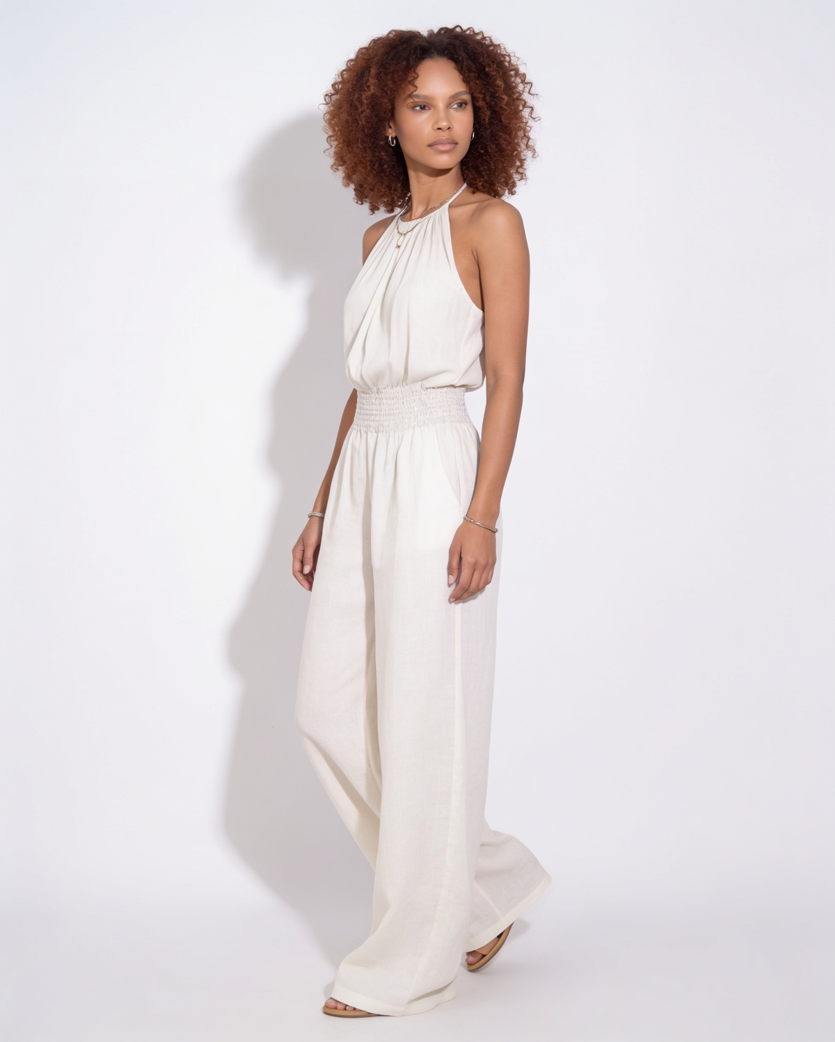 Loovay Nayeli Halter Jumpsuit met Wijde Pijpen