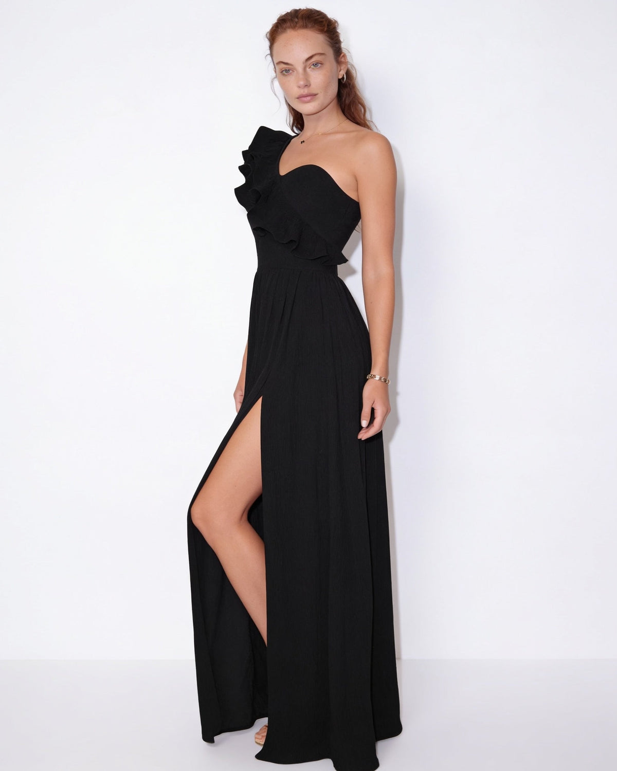 Loovay Ravienne One-Shoulder Maxi-jurk met Ruches en Split