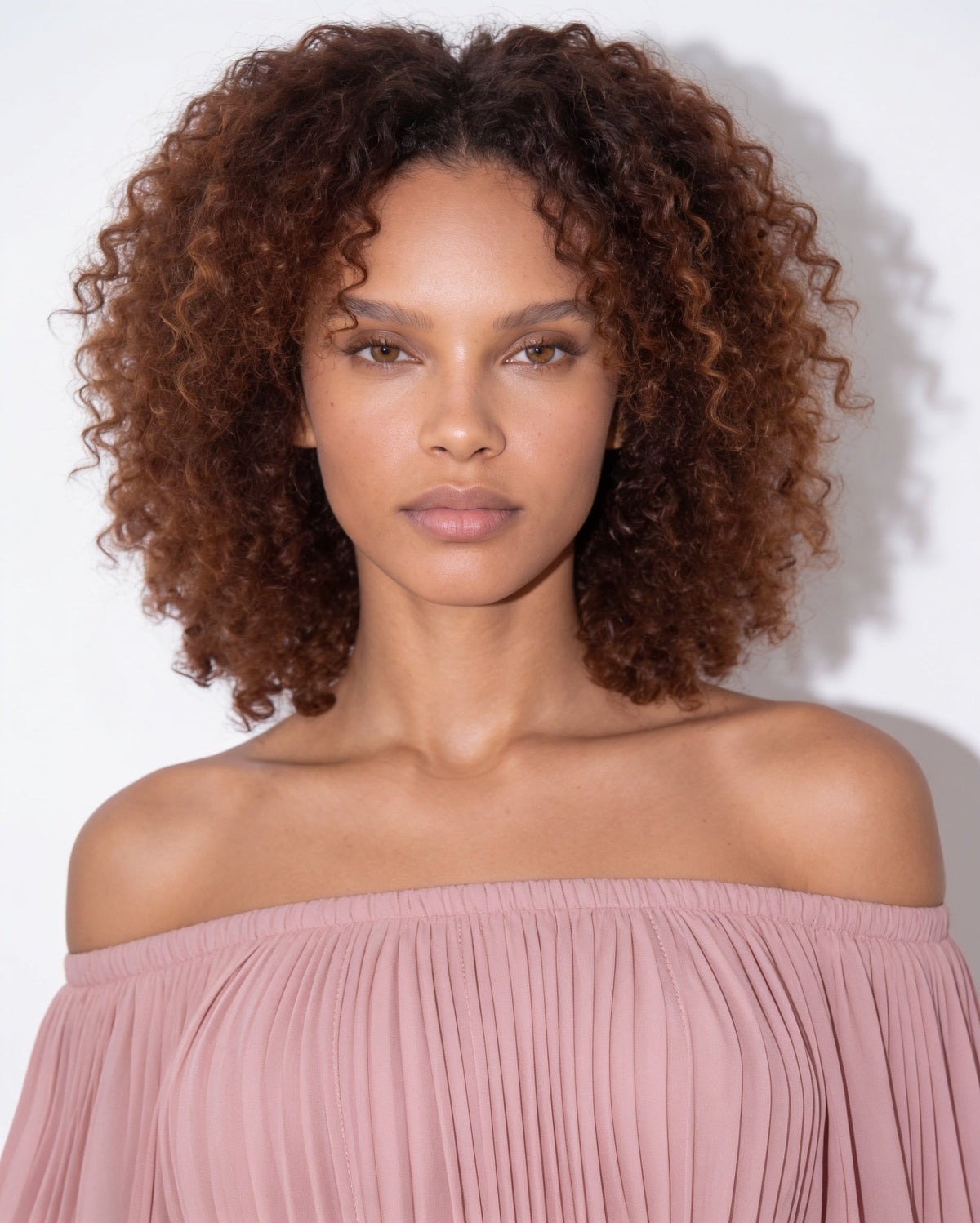 Loovay Evelisse Off-Shoulder Maxi-jurk, Geplooid met Split