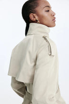 Loovay Amorélie Korte Trenchcoat met Ceintuur