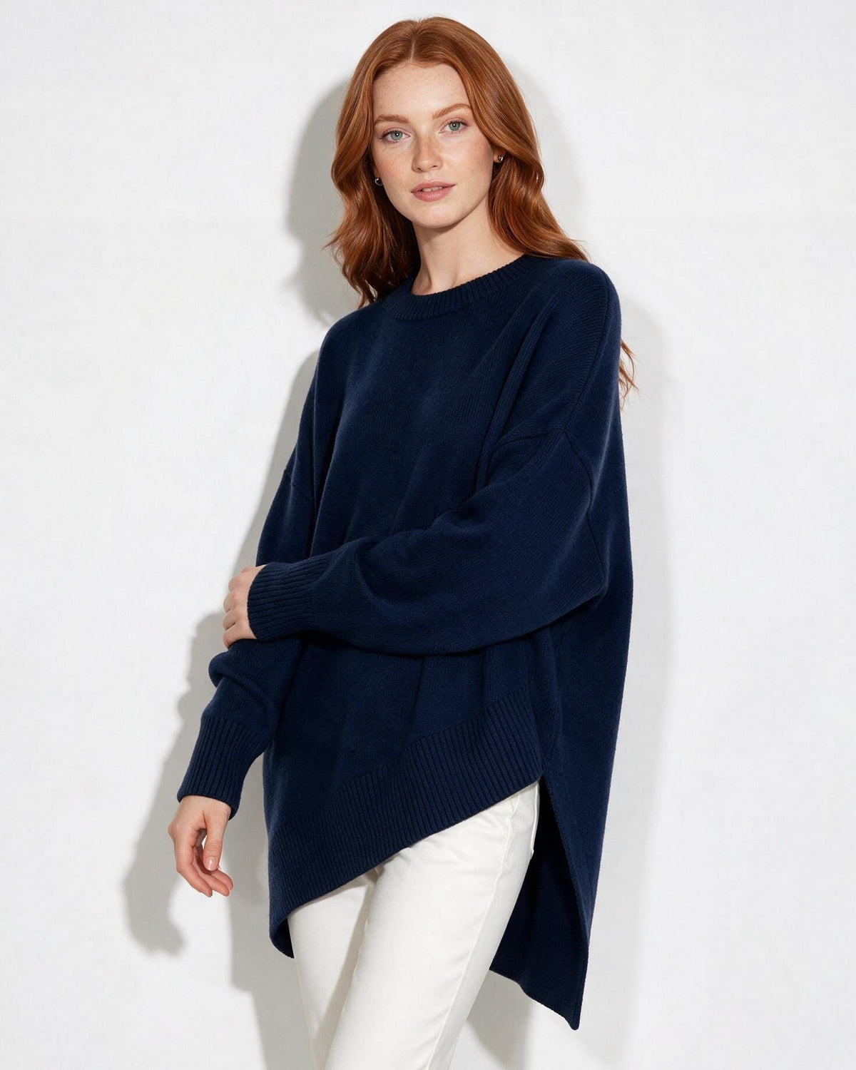 Loovay Noravie Oversized Trui, Asymmetrische Zoom