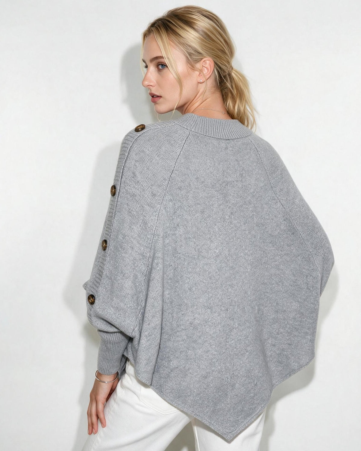 Loovay Valdora Gebreide Ponchotrui met Kabeldetails