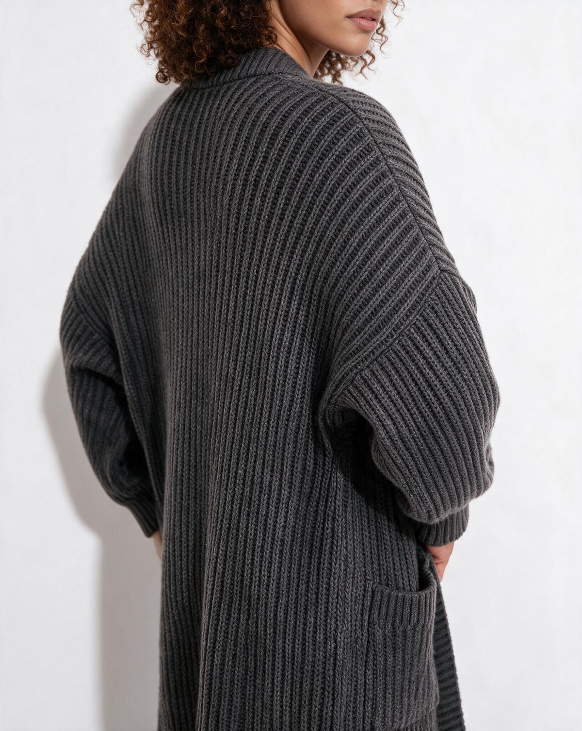Loovay Marvienne Lang Gebreid Vest, Oversized Pasvorm
