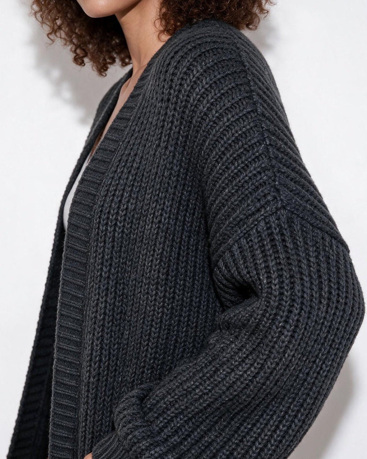 Loovay Marvienne Lang Gebreid Vest, Oversized Pasvorm