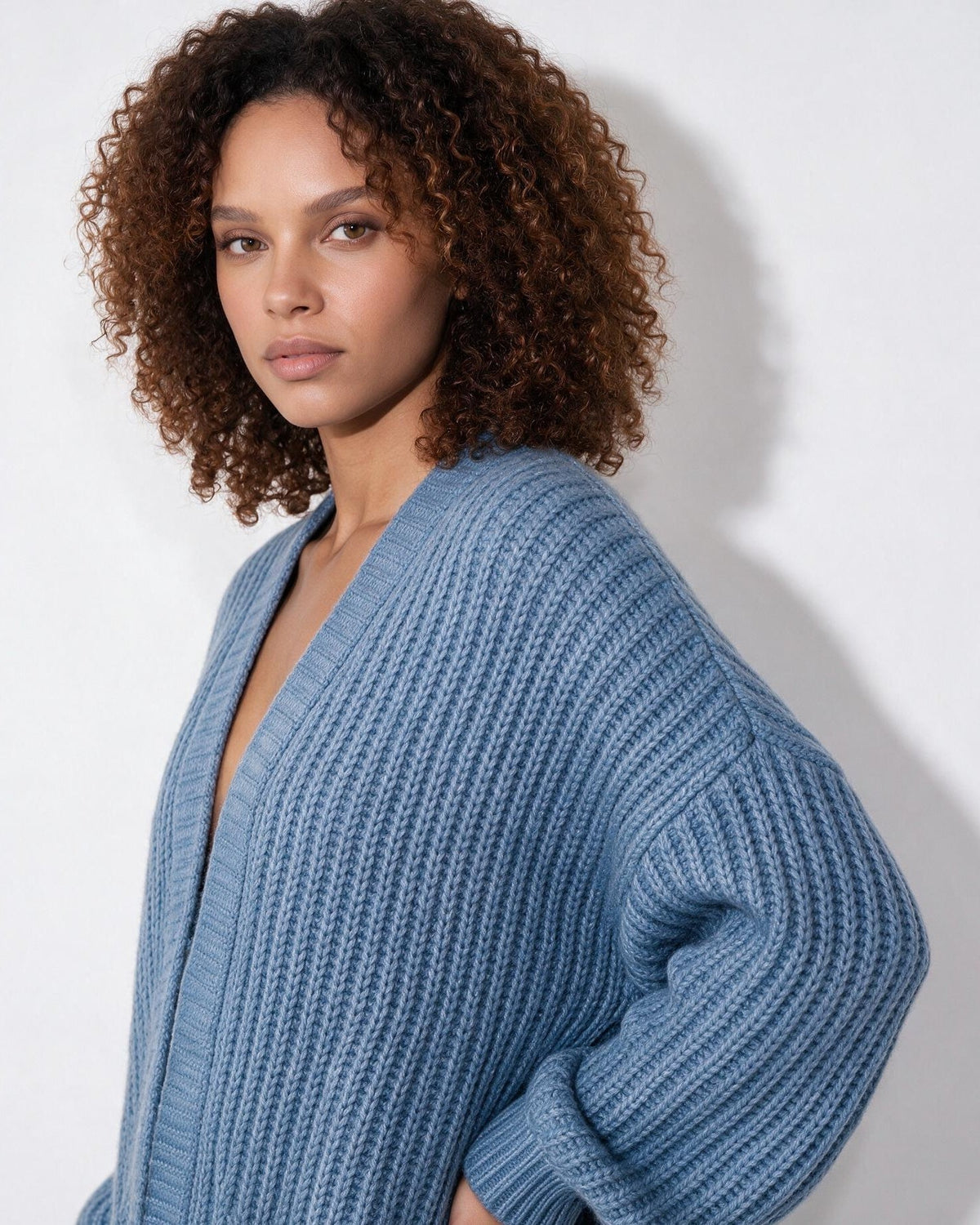 Loovay Marvienne Lang Gebreid Vest, Oversized Pasvorm