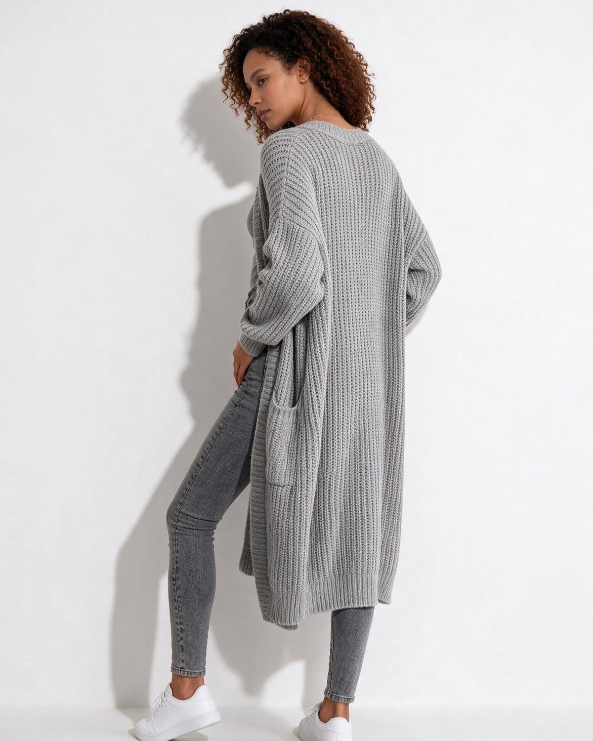 Loovay Marvienne Lang Gebreid Vest, Oversized Pasvorm