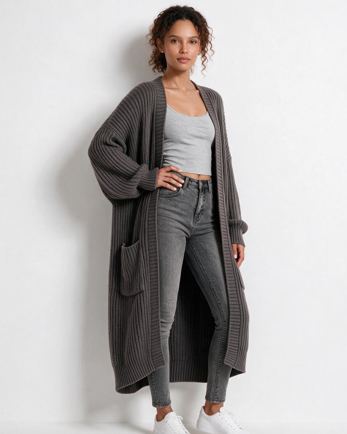 Loovay Marvienne Lang Gebreid Vest, Oversized Pasvorm