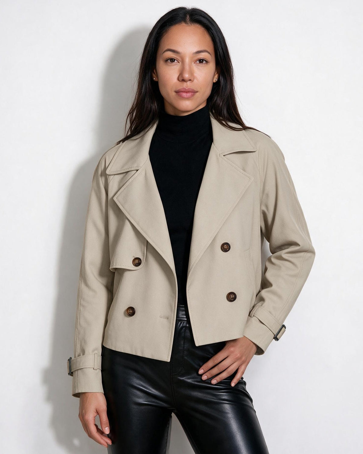 Loovay Celine Korte Trenchcoat met Stormflap