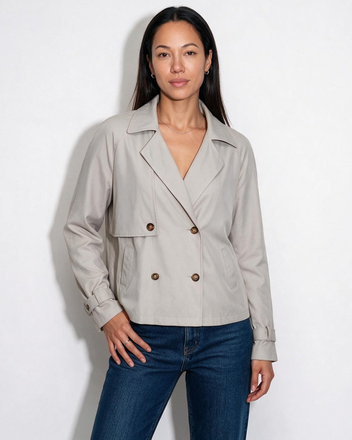 Loovay Celine Korte Trenchcoat met Stormflap