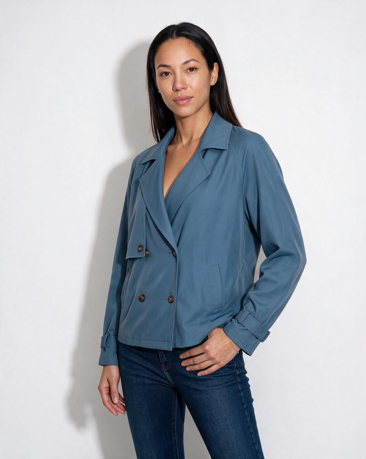 Loovay Celine Korte Trenchcoat met Stormflap