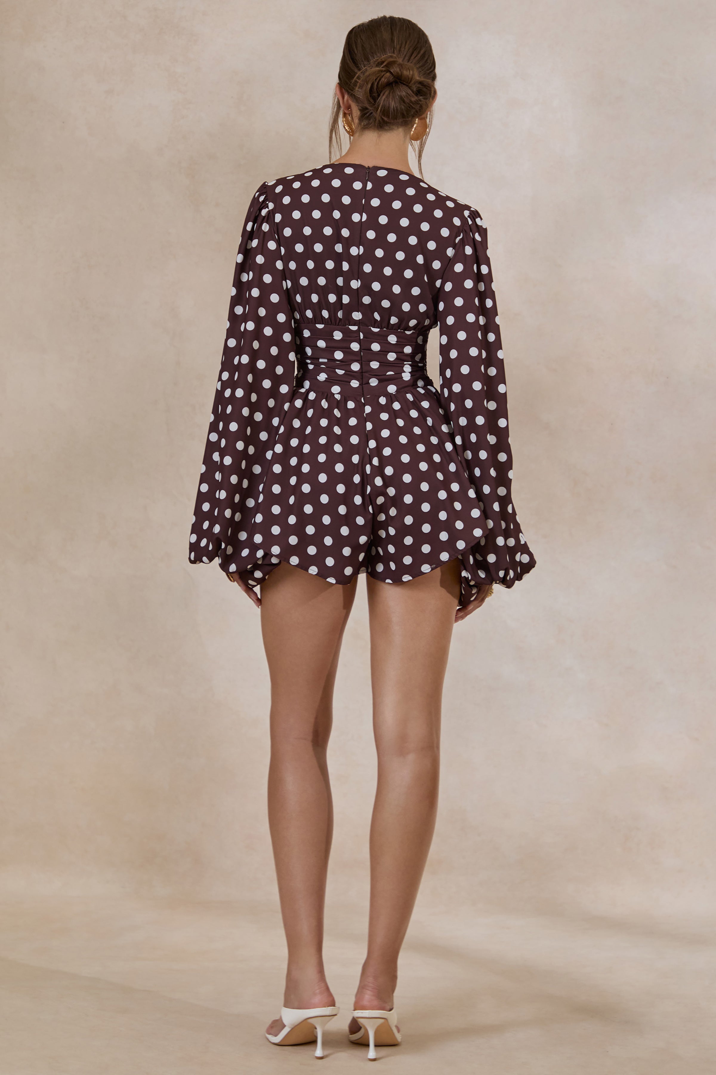 Loovay Dolce Pois Playsuit, Bruine Polkadot Jumpsuit met Ballonmouwen