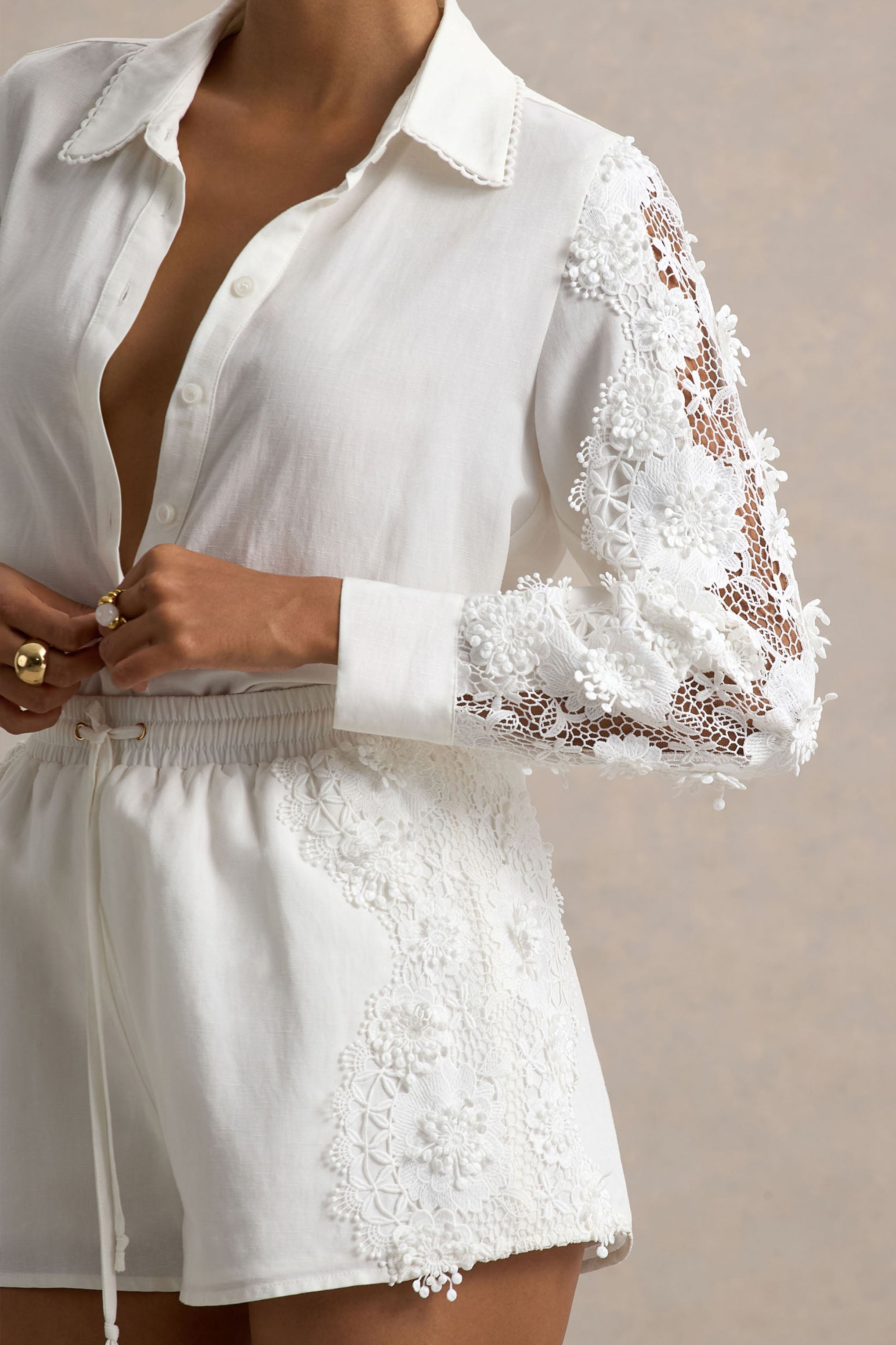 Loovay Seréline Set, Linnen Kantdetails