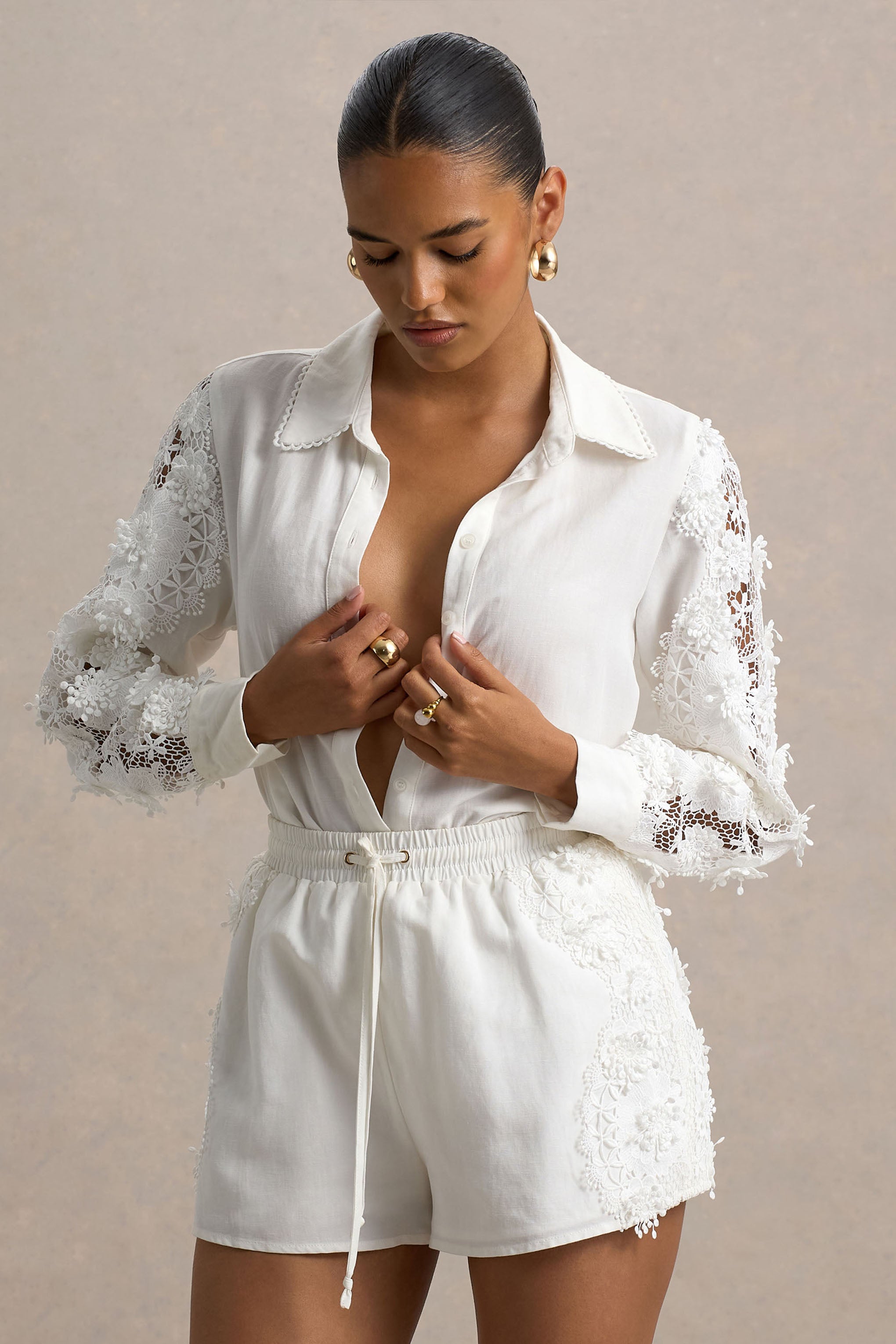 Loovay Céleste Set, Linnen Blouse en Short met Kantdetails