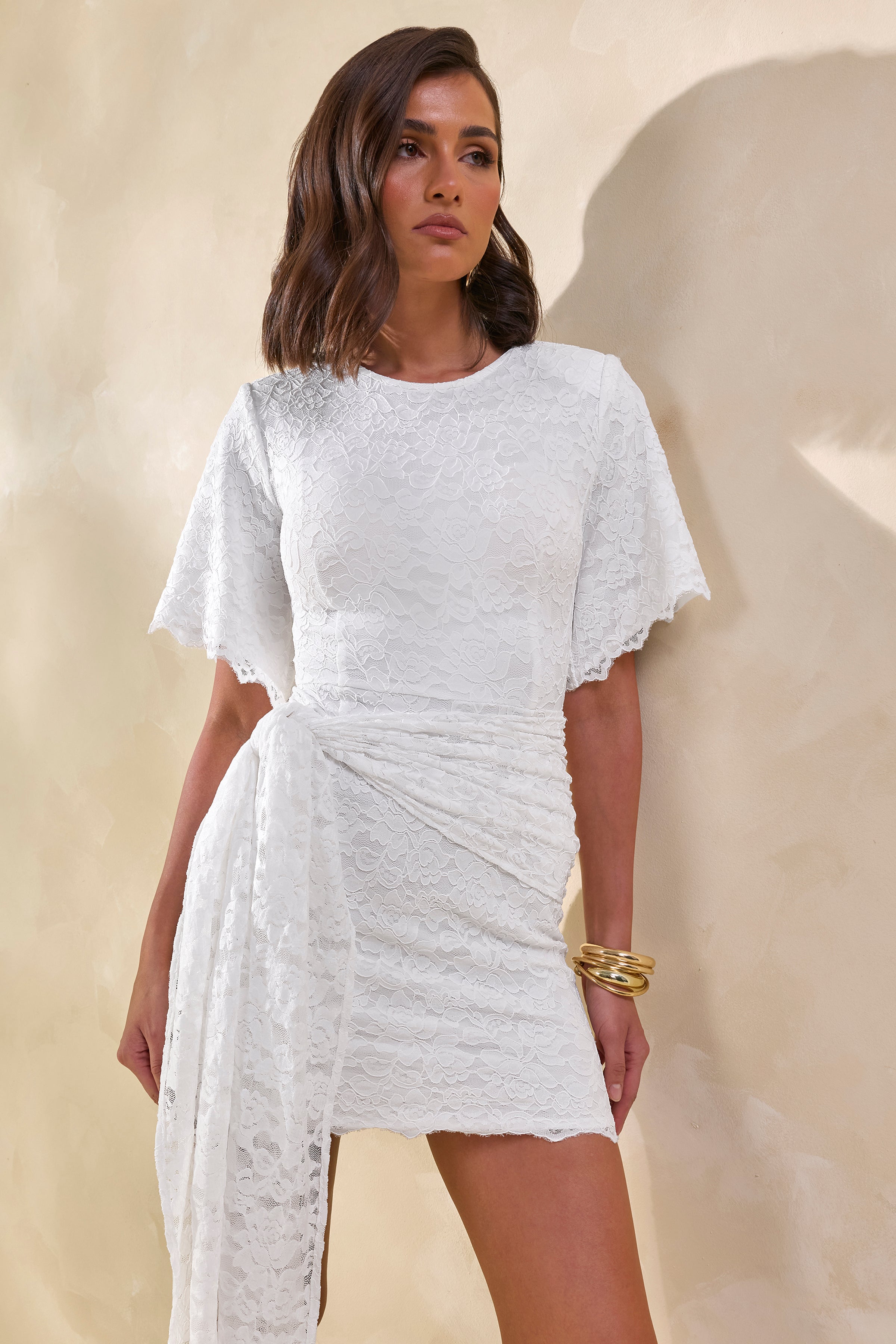 Loovay Seraphine Jurk, Kant Mini met Overslagdetail