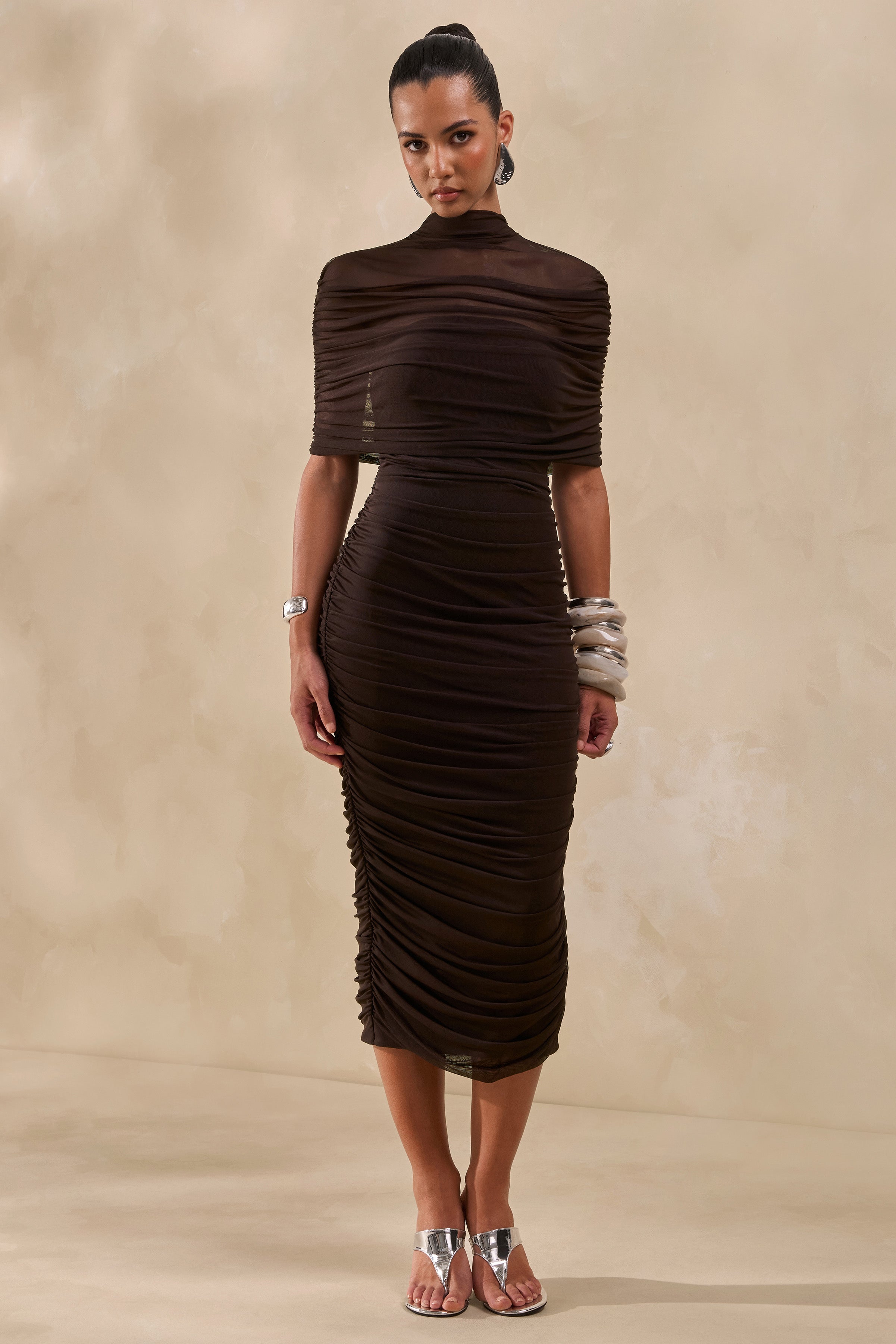 Loovay Élanor Jurk, Midi Jurk met Hoge Hals en Mesh Cape