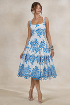 Loovay Azurelle Midi Jurk, Wit met Blauwe Borduurdetails