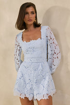 Loovay Celestia Playsuit, Lichtblauwe Kanten Playsuit met Ballonmouwen