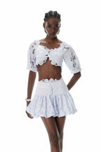Loovay Fleurique, Witte Crop Top en Minirok Set