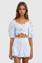 Loovay Fleurique, Witte Crop Top en Minirok Set