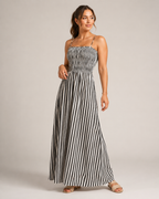 Loovay Rivora, Gestreepte Maxi-Jurk met Smocktop