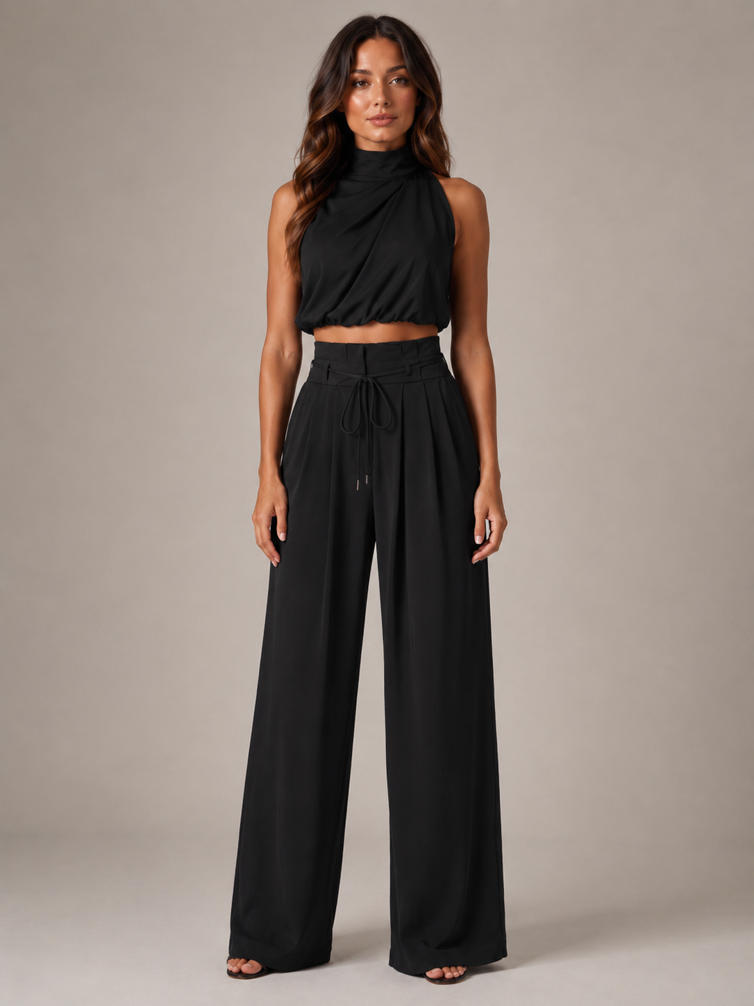Loovay Arvenza Tweedelige Set, Haltertop en Wide Leg Broek
