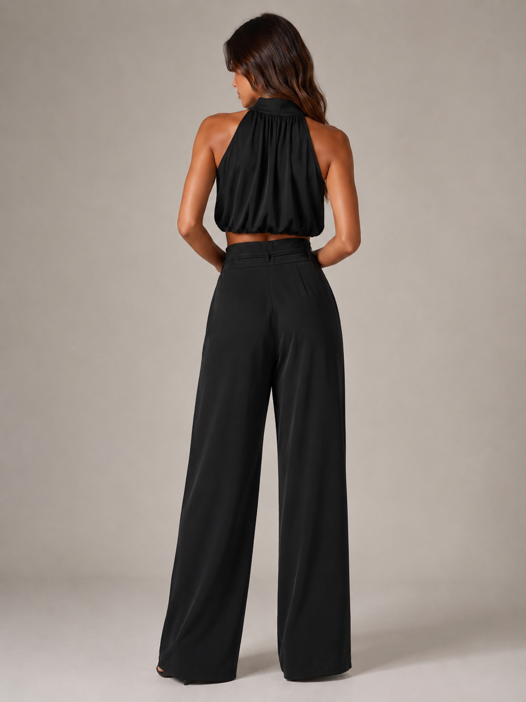 Loovay Arvenza Tweedelige Set, Haltertop en Wide Leg Broek