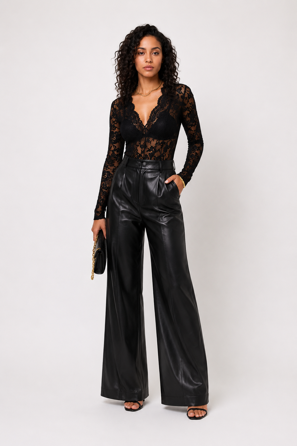 Loovay Roselisse Top, Luxe Kantdetails