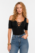 Loovay Veloura Top, Schouderuitsnijdingen