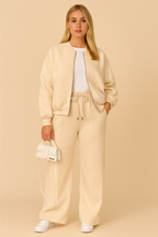 Averly – De tracksuit die comfort en klasse verenigt