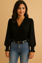 Clémence – De V-hals top die altijd stijlvol staat