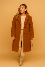 Cassandra – De teddy jas die zachtheid en stijl verenigt