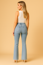 Carvelle – De jeans die je silhouet verlengt