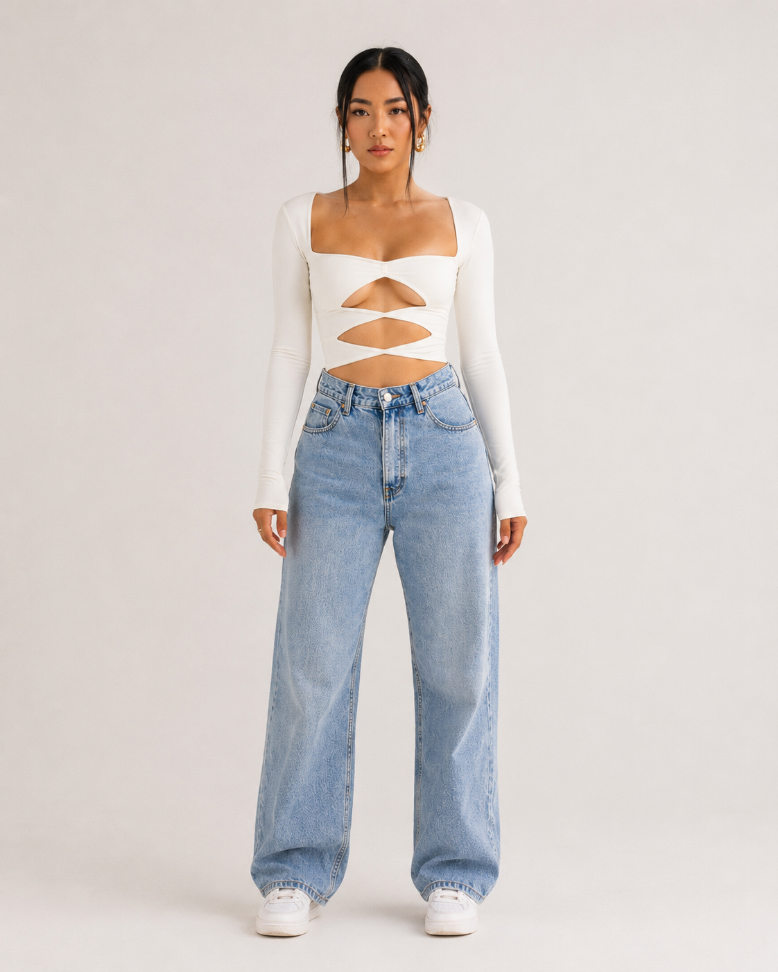 Loovay Virelle Top, Witte Crop Top met Uitsparingen