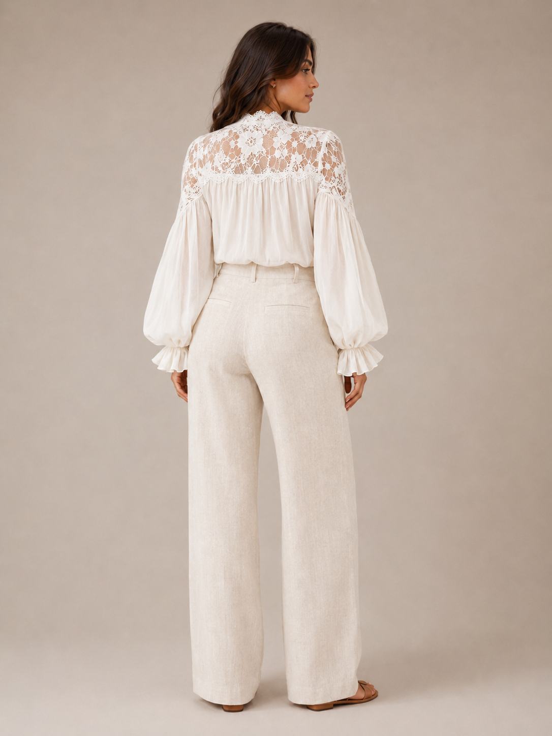Loovay Elvaria Blouse, Kanten V-hals en Ballonmouwen