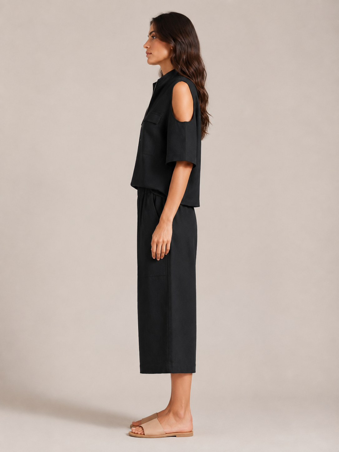 Loovay Viorena Set met Cold Shoulder Top en Culotte