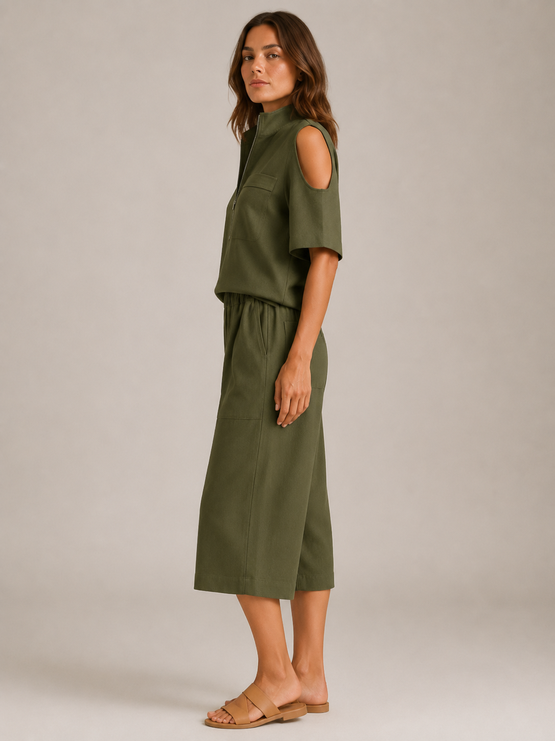 Loovay Viorena Set met Cold Shoulder Top en Culotte
