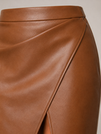 Loovay Virelle, Leren Look Midi-Rok met Split