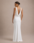 Loovay Veloura Maxi-jurk met Watervalhals en Open Rug