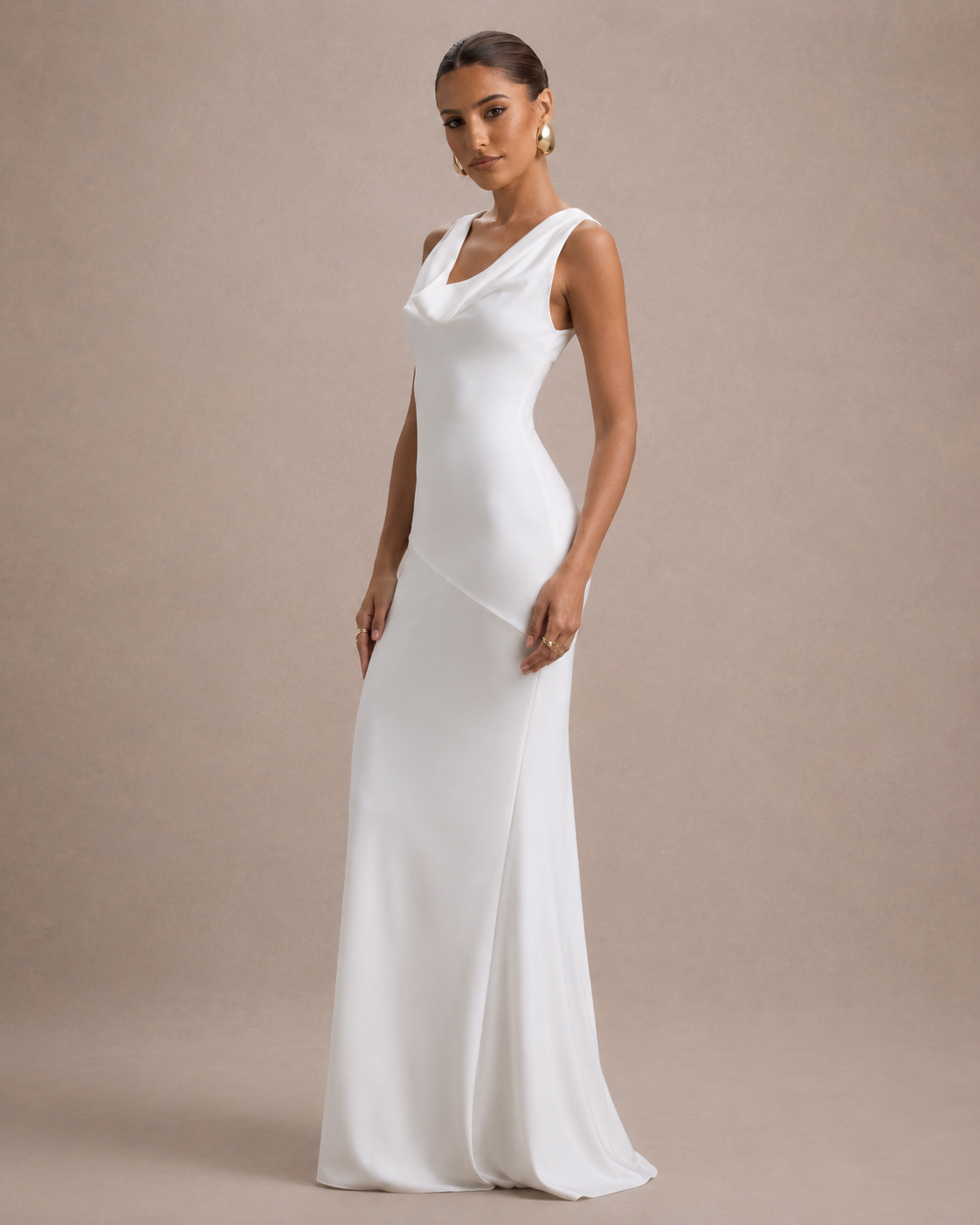 Loovay Veloura Maxi-jurk met Watervalhals en Open Rug