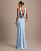 Loovay Veloura Maxi-jurk met Watervalhals en Open Rug