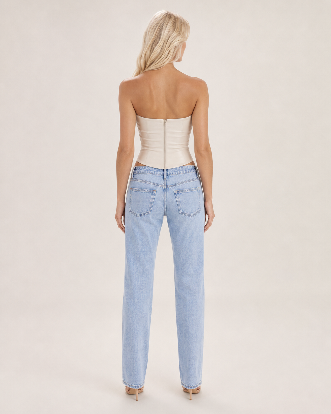 Loovay Vespera Body, Strapless Body met Diepe Halslijn