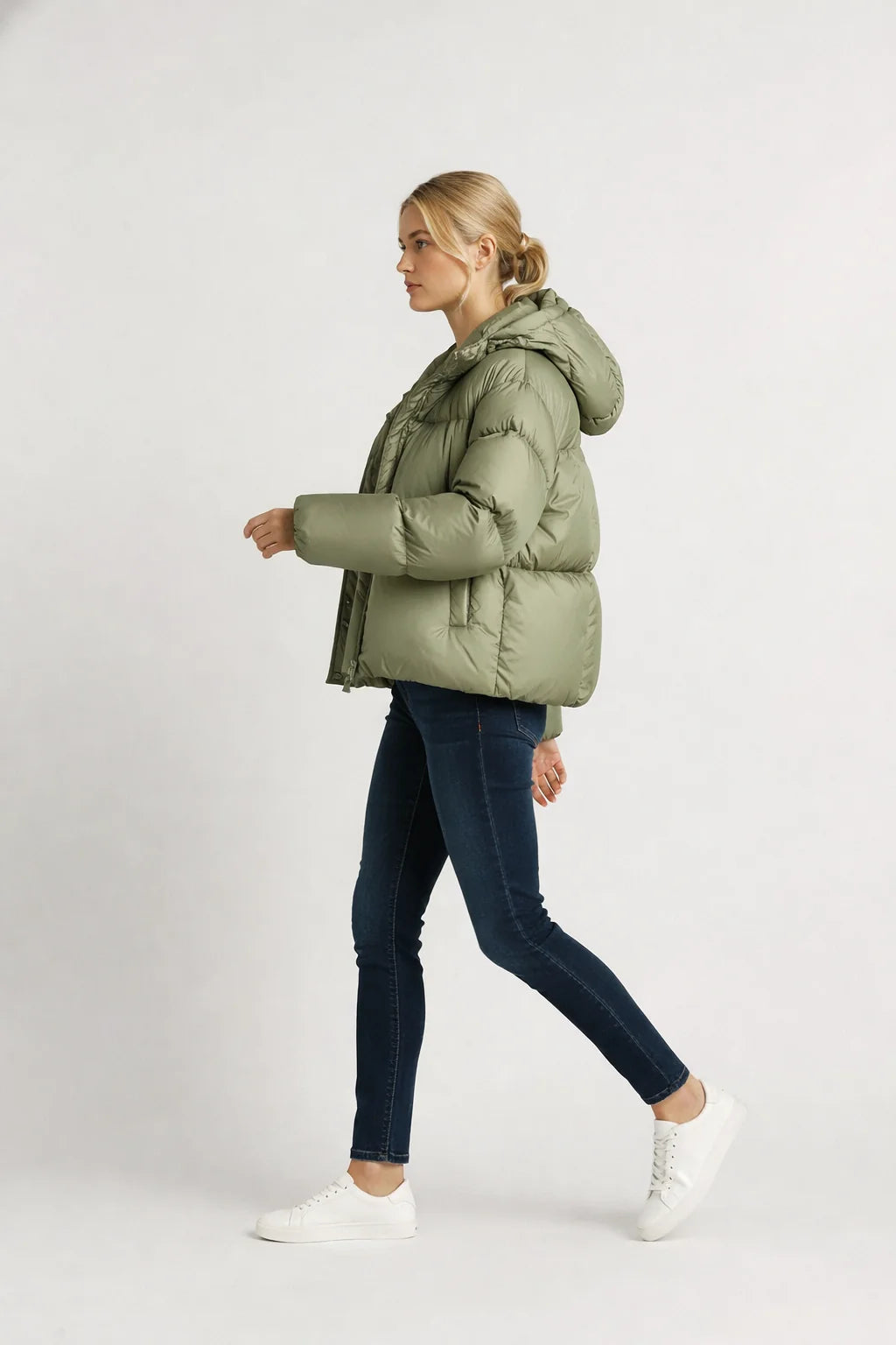 Loovay Vault, Kort Pufferjack met Oversized Kraag