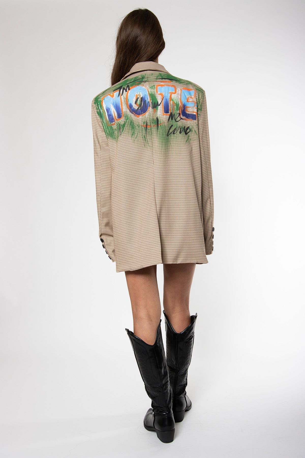 Loovay Eileen Blazer, Graffiti Oversized