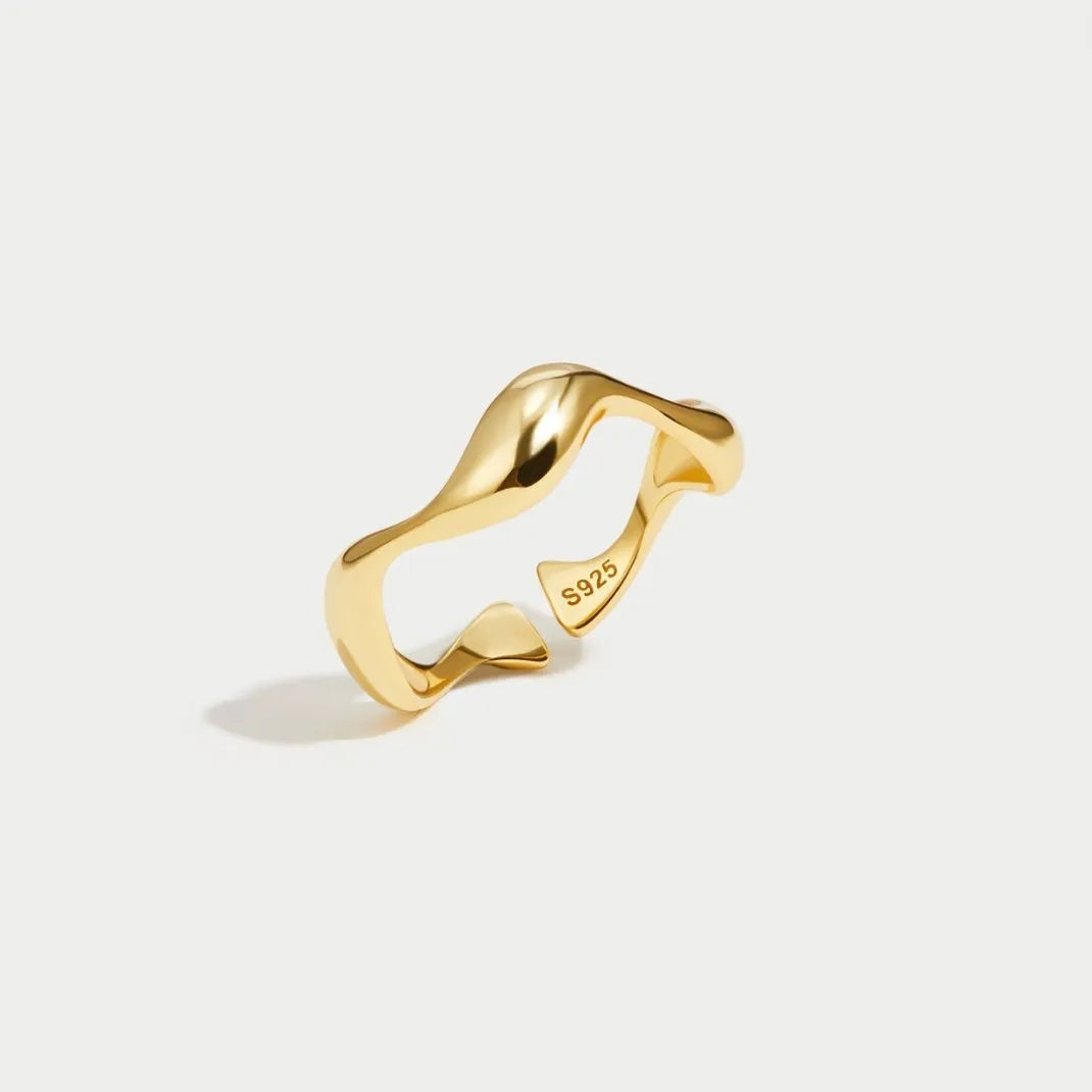 Loovay Virella Ring, Golvend Design