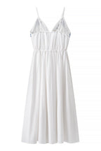 Loovay Thalira Jurk, Borduurdetail Midi