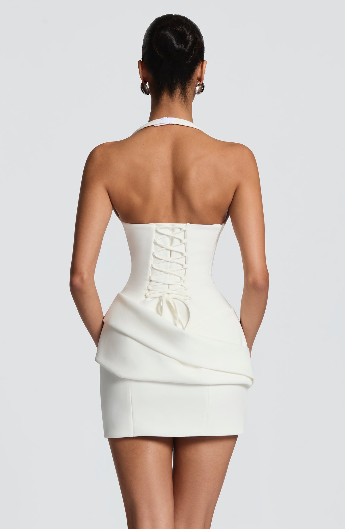 Loovay Calivora Halter Mini Jurk met Geplooide Heuppanelen