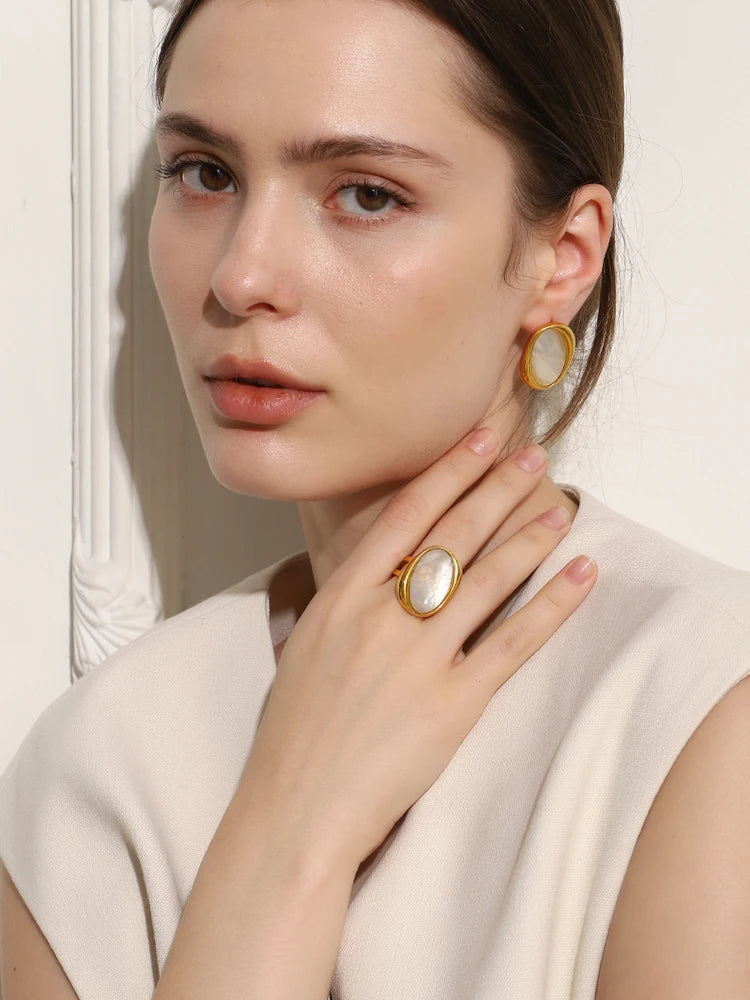 Loovay Mariselle Sieradenset, Ovale Schelpdetails